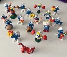 McDonalds - 18 Smurfs Happy