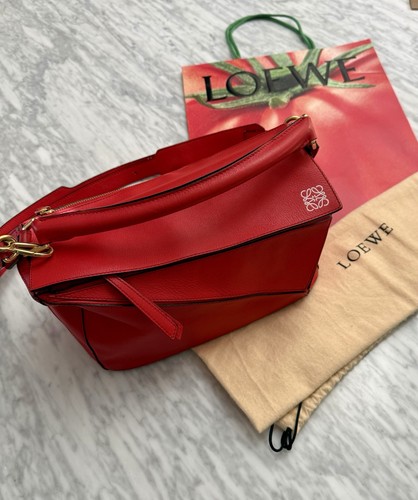 Loewe medium puzzle shoulder - medium,