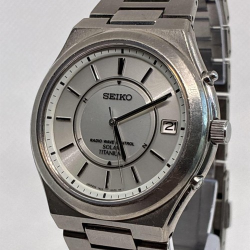 Seiko wristwatch excellent - seiko,