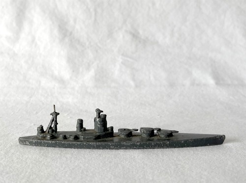 Vintage metal toy waterline - metal,