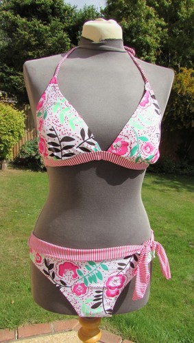 Lovely ocean club floral pink - ocean,
