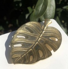 Aluminium Gold Tropical Leaf Design Dish Sculpture Model Ornament