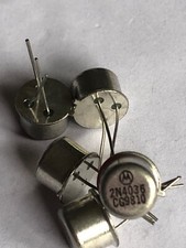 Bipolar transistor BJT PNP 2N4036 TO-39 Motorola 5pcs per sale H1735