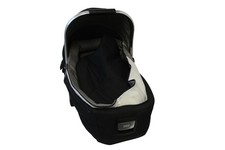 Mamas & Papas Ocarro Carrycot