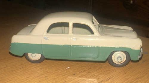 Dinky toys 162 ford - toys,