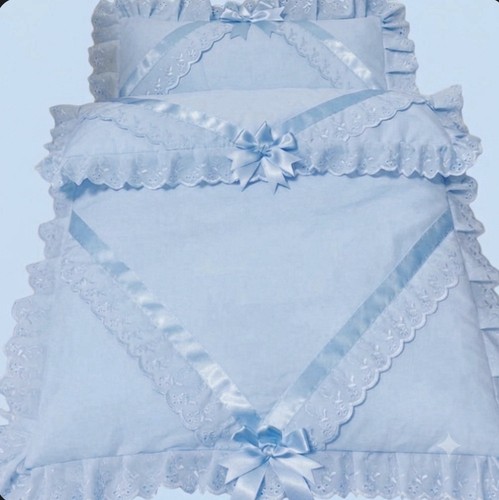 Pram quilt and pillow - pram,