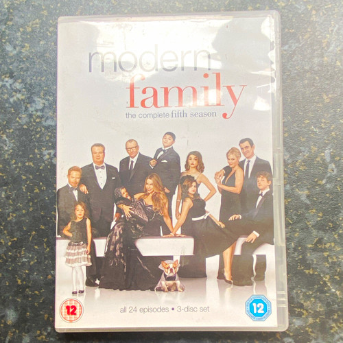 Modern family season - family, 5
