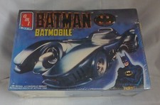 AMT ERTL 6877 Batman Batmobile
