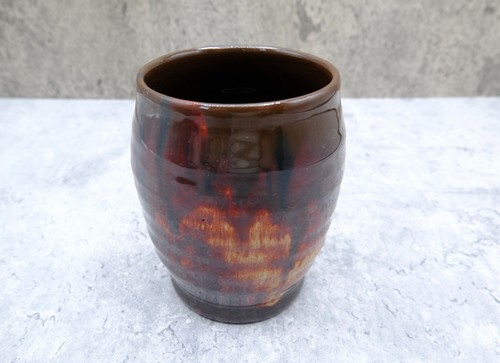 Ewenny pottery wales studio - ewenny,