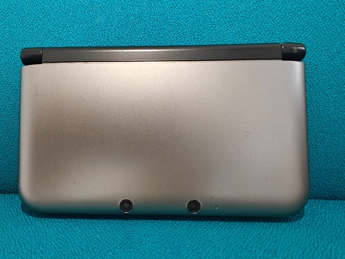Nintendo 3ds silver - nintendo,