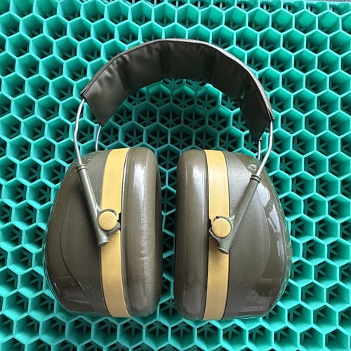 Peltor bulls eye - eye, ear