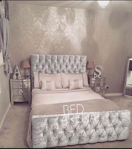 Crushed velvet chesterfield - crushed,