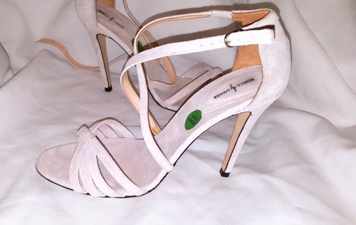 Light pink suede sandals - light,