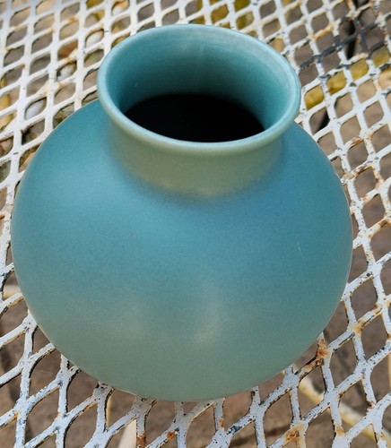 Poole pottery small green - poole,