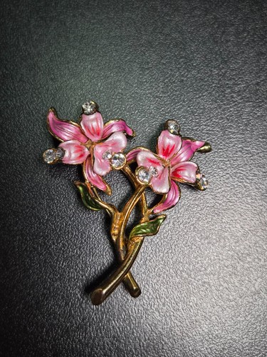 Vtg enamel flower brooch pink - enamel,