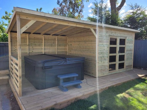 14x8 summerhouse hot - 14x8, tub