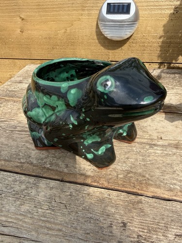 Vintage terracotta plant pot - vintage,