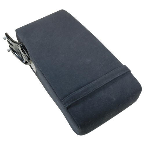 Mercedes w124 rear - rear, armrest