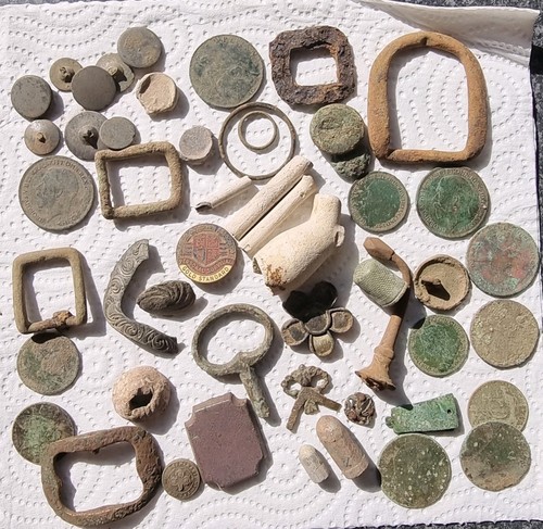 Metal detecting finds relics - finds,