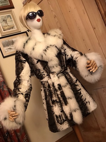 Stunning faux fur - fur, jacket