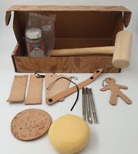 Tandy Leather Deluxe Leathercraft Craft Set 55500-00 (Read Description)