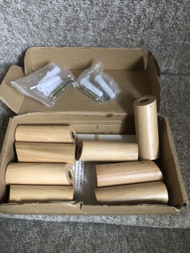 Natural wooden oak peg - 8,