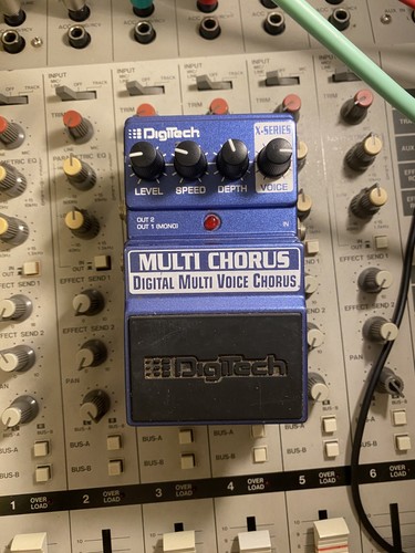 Digitech multi chorus - digitech, x