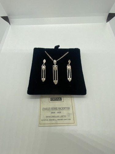 Ortak vintage jewellery - vintage,