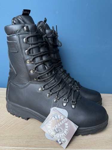 Altberg field and fell black - altberg,