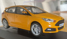 Corgi Vanguards VA15302 Tangerine Scream Ford Focus Mk3 ST 1:43 Scale Ltd Ed