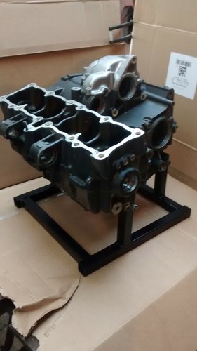 Suzuki gsxr 750 1100 engine - suzuki,