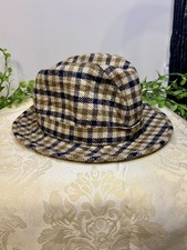  Aquascutum London Classic