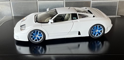 Bburago bugatti 110 lowered - bburago,