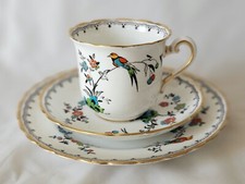 ENGLISH TUSCAN PORCELAIN TRIO