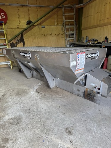 Salt dogg gritter mounted - salt,