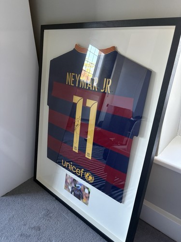 Neymar signed barcelona - jr,