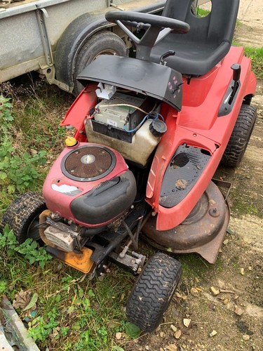 T17 102 ride on lawn - hd,