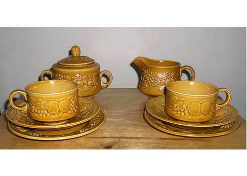 Royal worcester crown - crown, ware