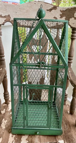 Vtg green chicken - green, wire