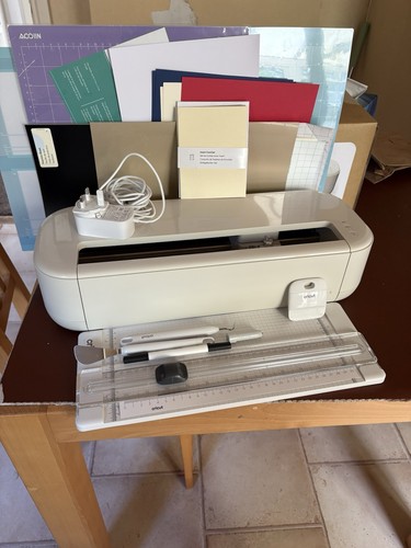 Cricut explore - 5,