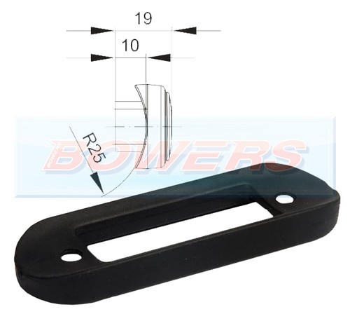 Black curved rubber mounting - black,