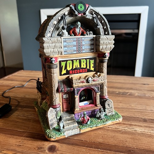 Lemax spooky town zombie - spooky,