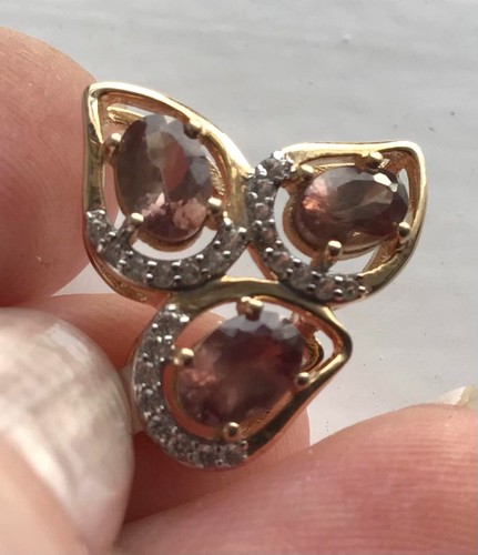Rare 75ct natural colour - rare, 1.75ct