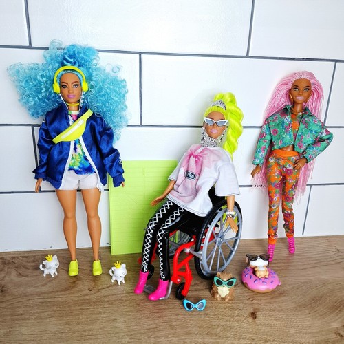 Barbie dolls bundle extra - dolls,