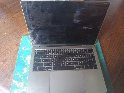 Apple macbook pro needs - macbook,
