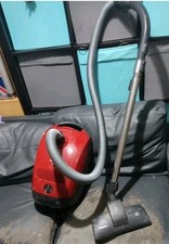 Miele S2111 Vacuum Cleaner