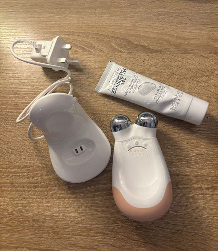 Nuface advanced facial toning - nuface,