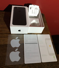 iPHONE 7 EAR PODS WITH LIGHTNING CONNECTOR, EMPTY 32G BOX & STICKERS. MOEL A1778