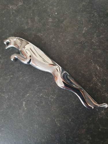 Jaguar badge bootlid emblem - badge,