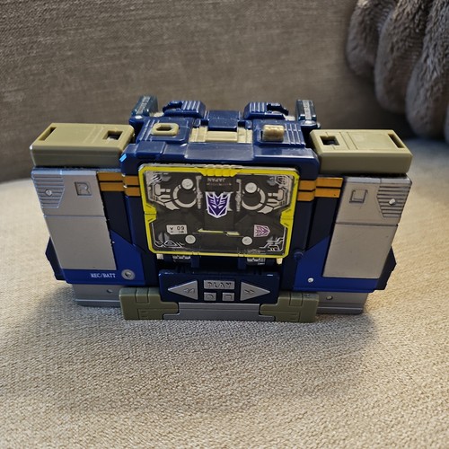 Transformers war for - war,